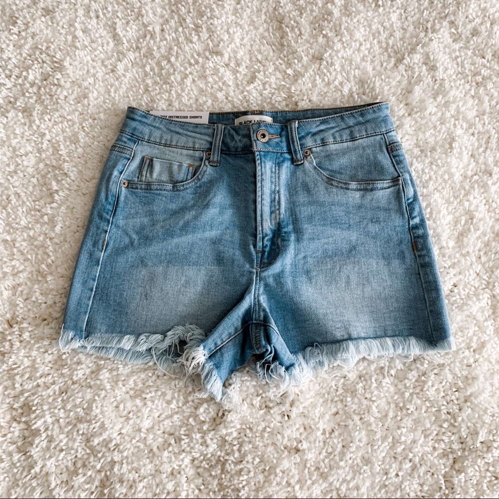 Denim Mid Rise Shorts - Picture 6 of 8